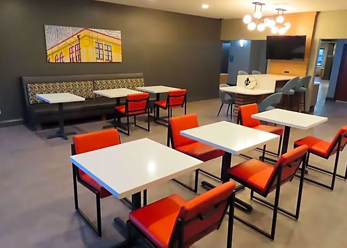 Best Western Heritage Inn & Suites